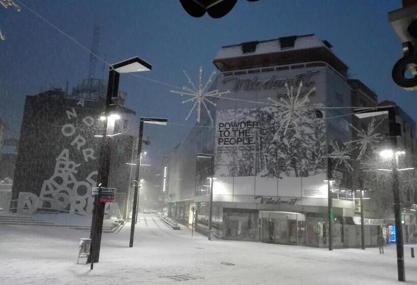 اتاق اکونومی, Glaner Hotel Cafe