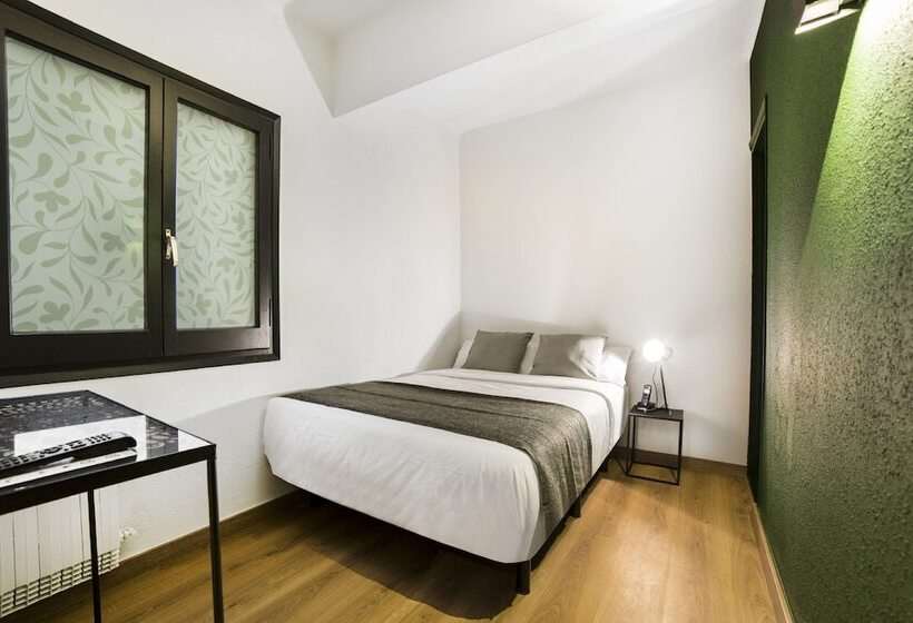 اتاق استاندارد یک نفره, Glaner Hotel Cafe