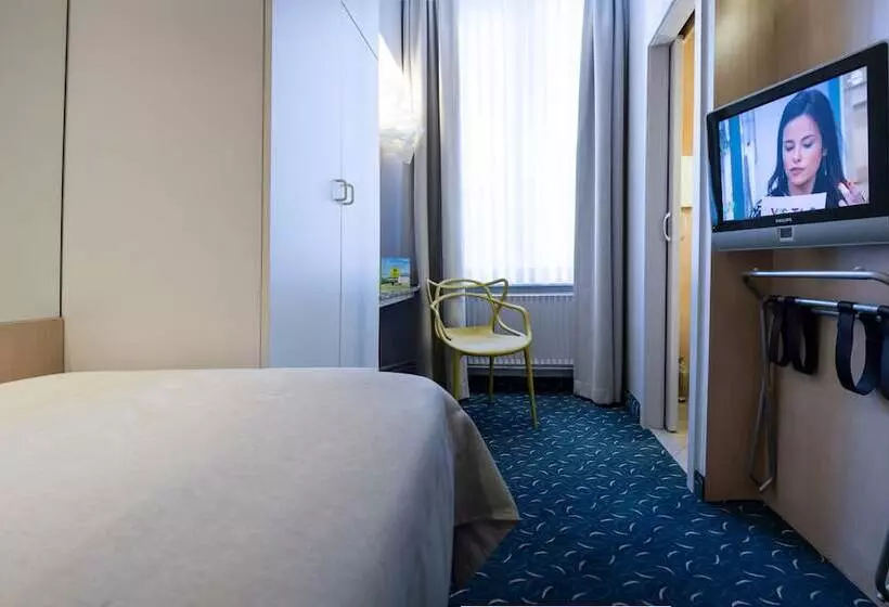 اتاق استاندارد یک نفره, Glenmore