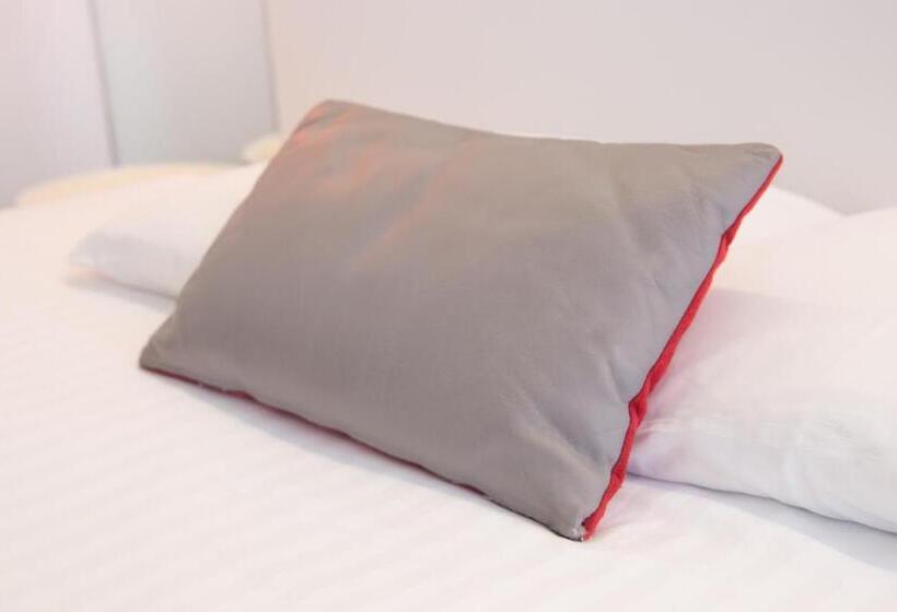 غرفة كومفورت, Glenmore