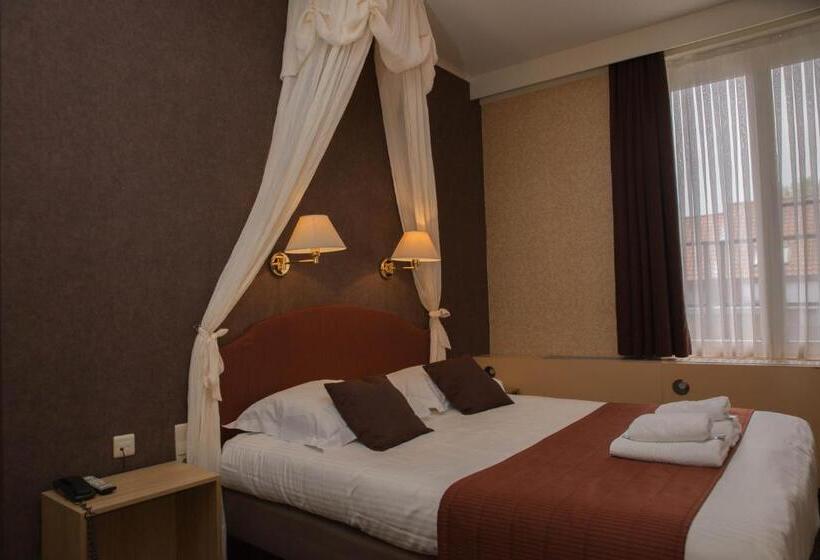 스탠다드 룸, Groeninghe