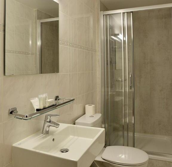 스탠다드 트리플 룸, Groeninghe