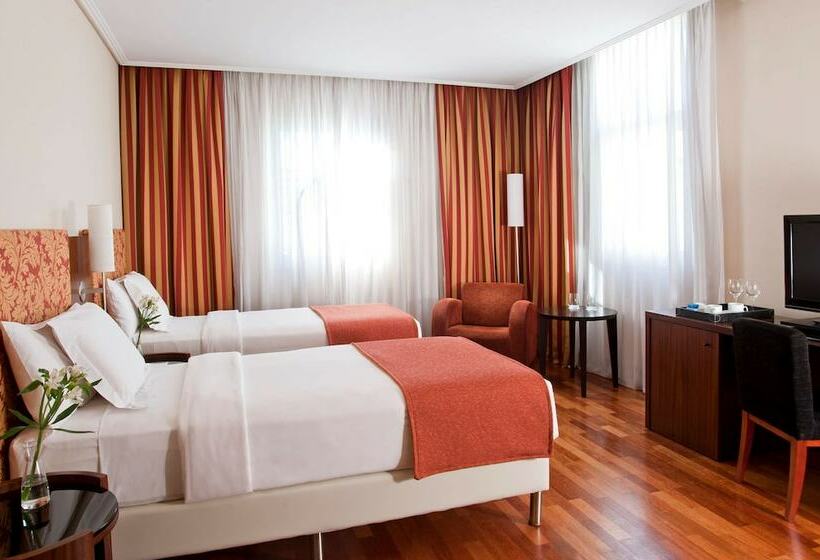 اتاق استاندارد سه نفره, NH City Buenos Aires