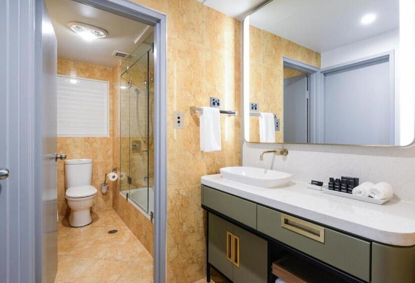 Люкс 2 Спальни, Powerhouse Hotel Tamworth By Rydges