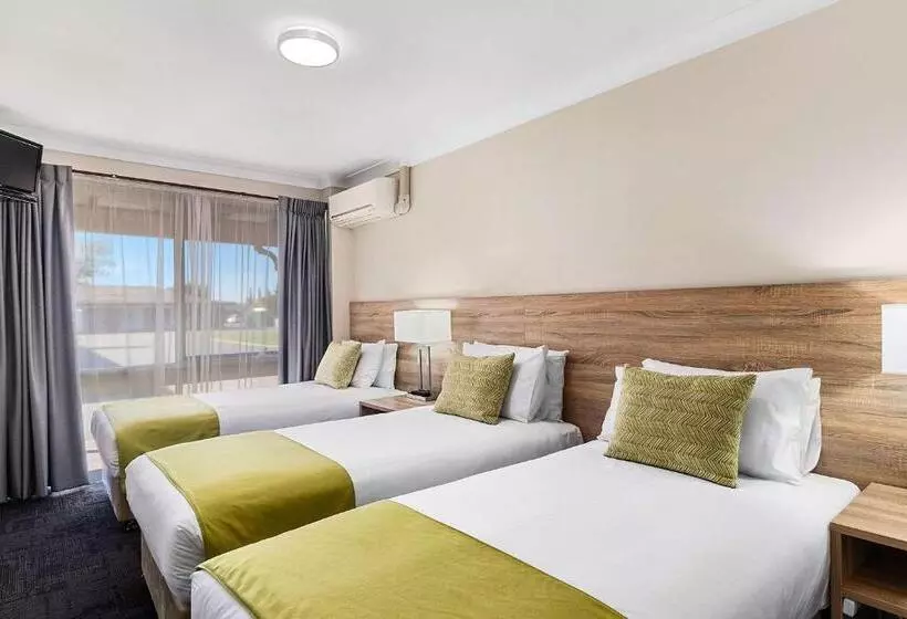 آپارتمان 2 خوابه, Quality Inn Carriage House