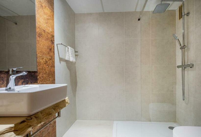 اتاق سوپریور سه تخته, Sant Gothard by Nexta