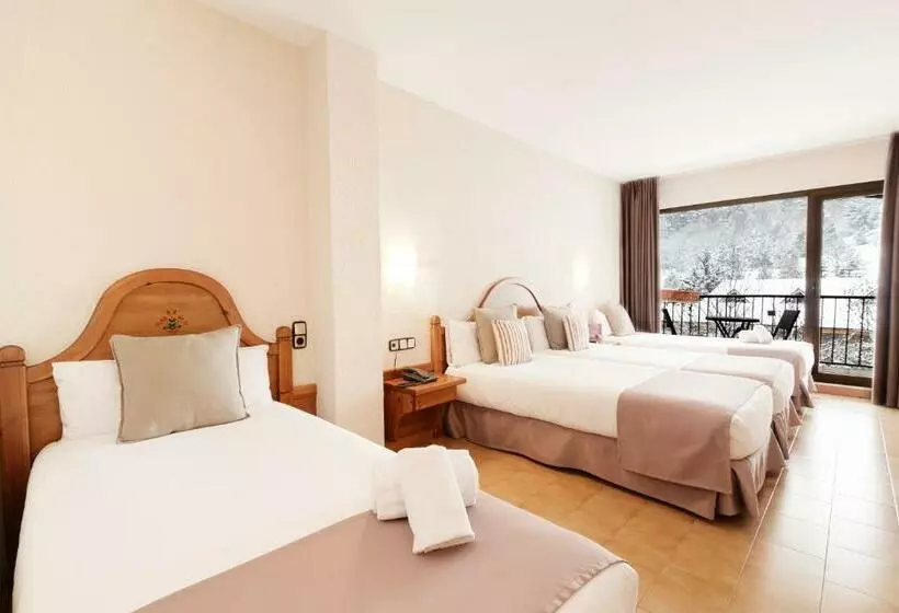 4 Bett Superior Zimmer, Sant Gothard by Nexta