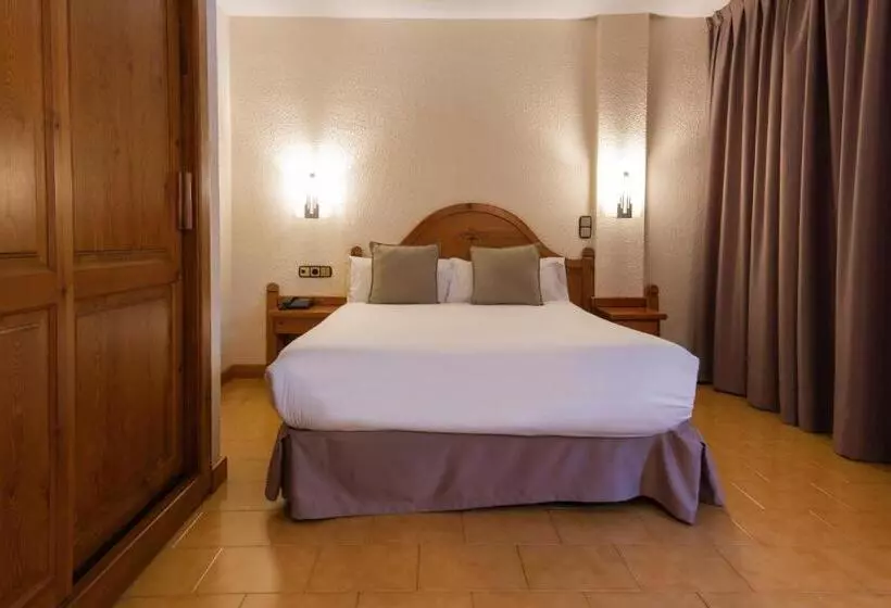 3-Bett-Standardzimmer, Sant Gothard by Nexta