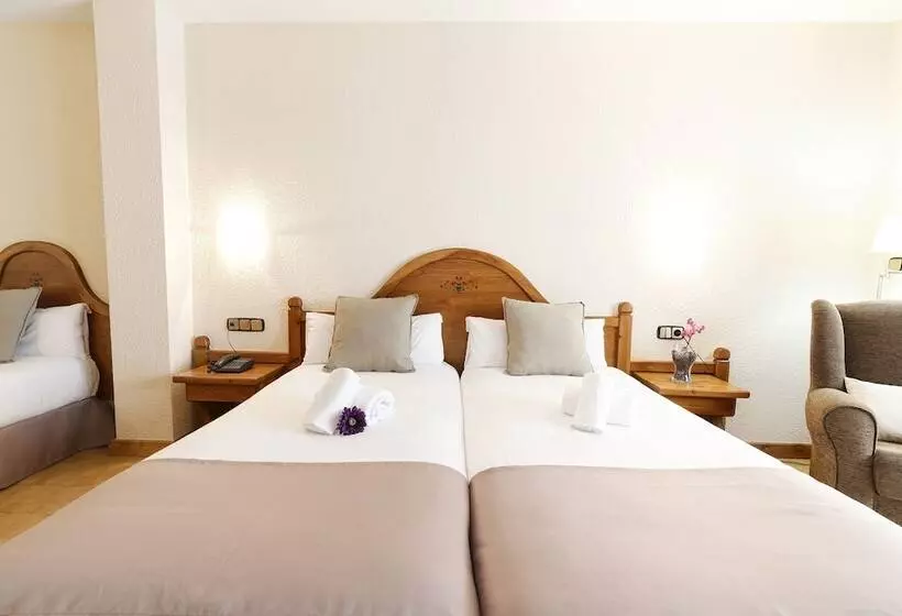 3-Bett-Standardzimmer, Sant Gothard by Nexta