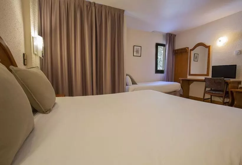 3-Bett-Standardzimmer, Sant Gothard by Nexta