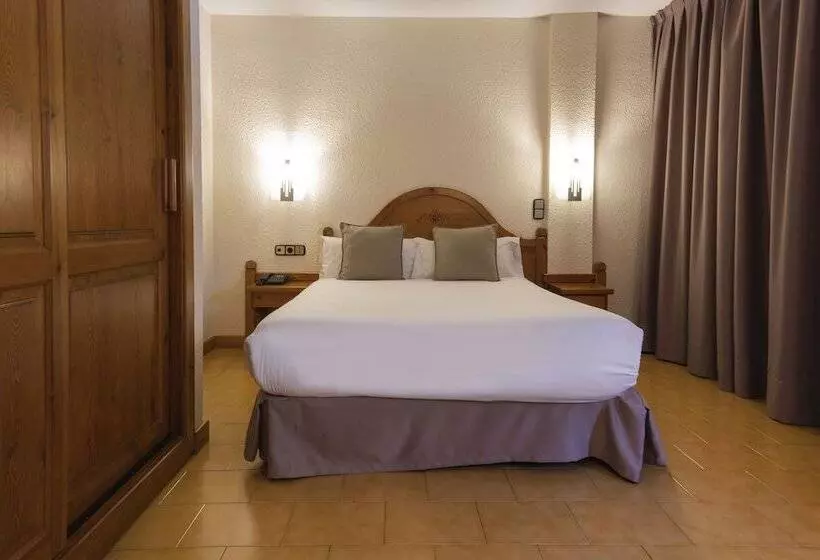 3-Bett-Standardzimmer, Sant Gothard by Nexta