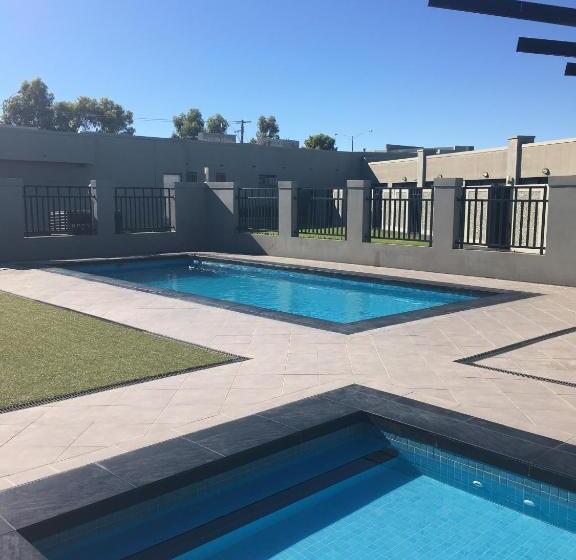 آپارتمان 1 خوابه, Southgate