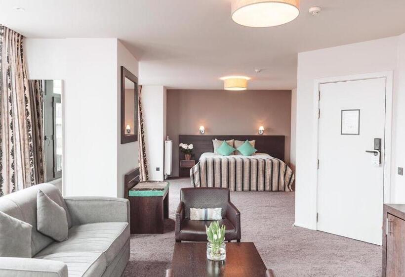 海景套房, The Memlinc