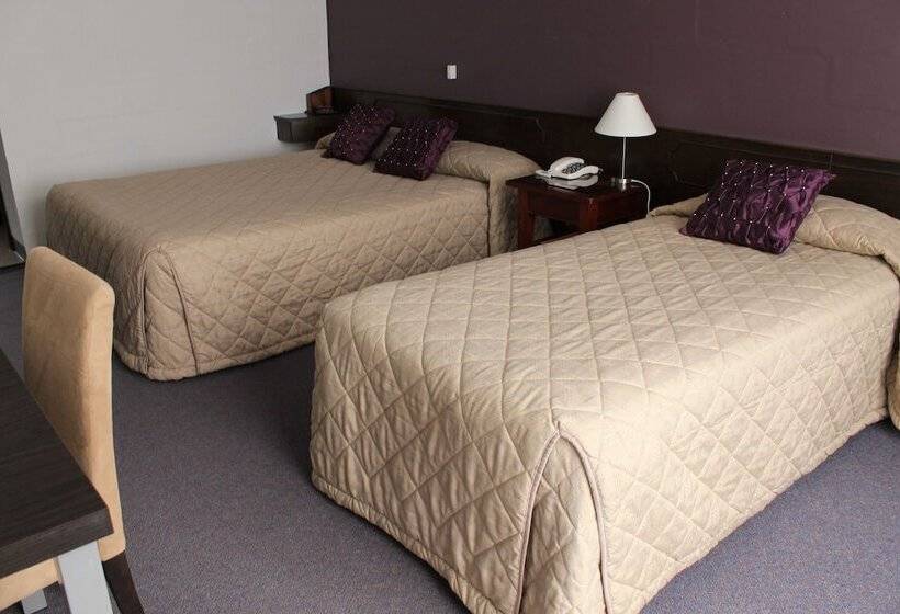 Quarto Economy, West Coaster Motel