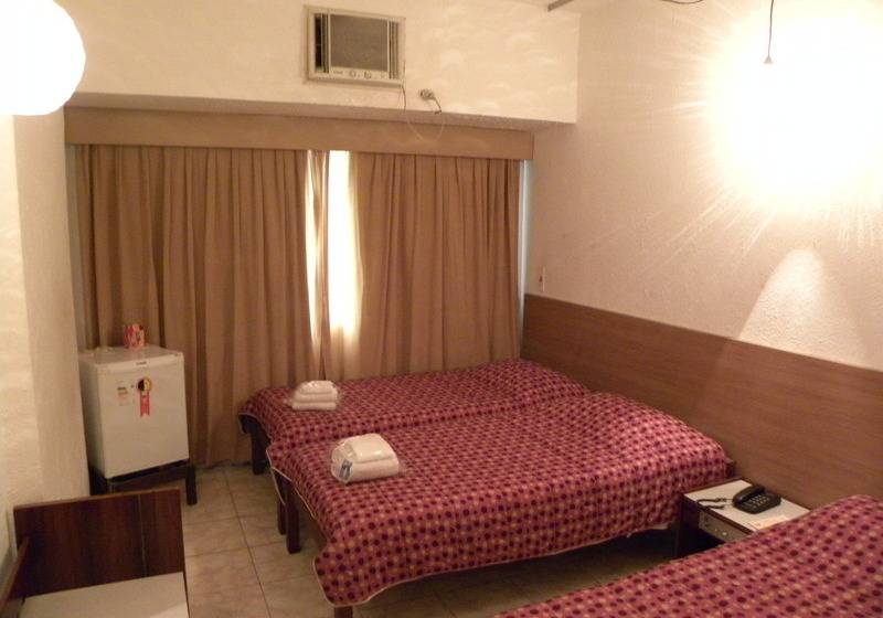 اتاق استاندارد سه نفره, Atlantico Avenida