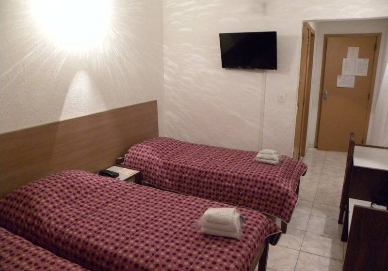 اتاق استاندارد سه نفره, Atlantico Avenida