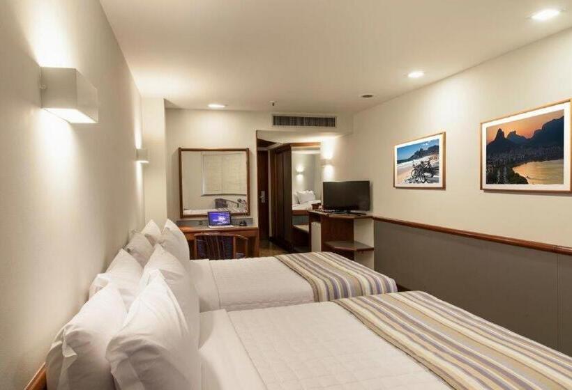 اتاق استاندارد چهار تخته, Atlantico Star