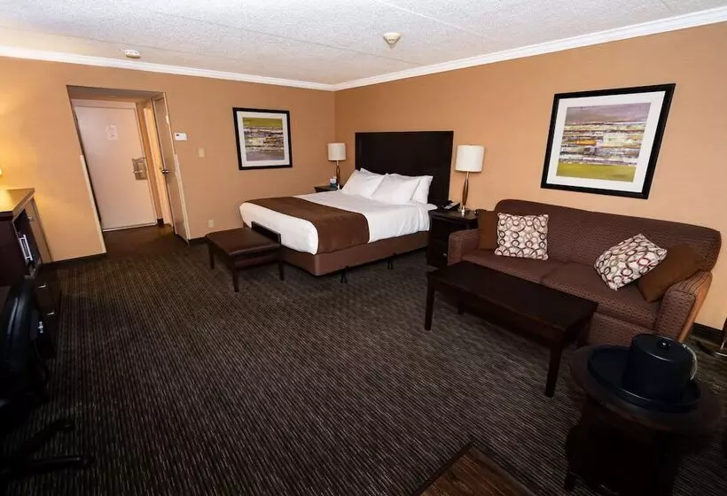 سوییت, Best Western Plus Dryden Hotel and Conference Centre