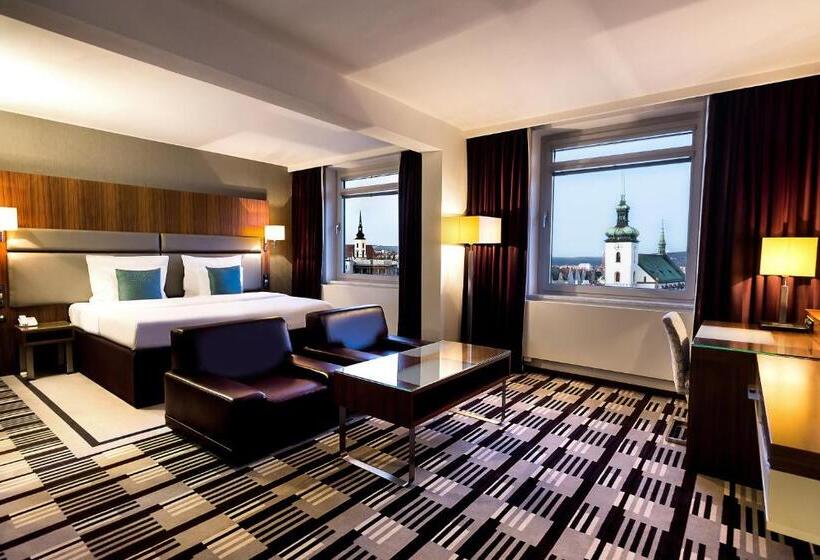 エクゼクティブジュニアスイート, International Brno