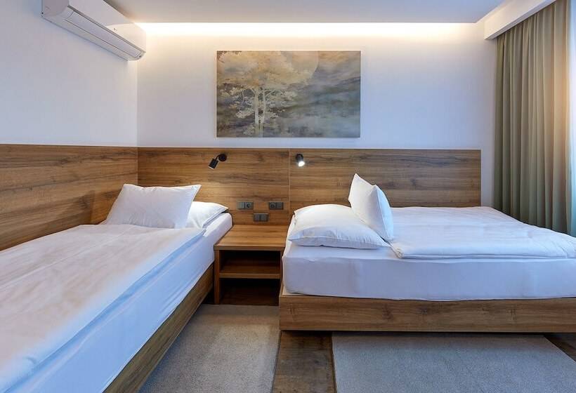 高级大房间, Central Park Flora