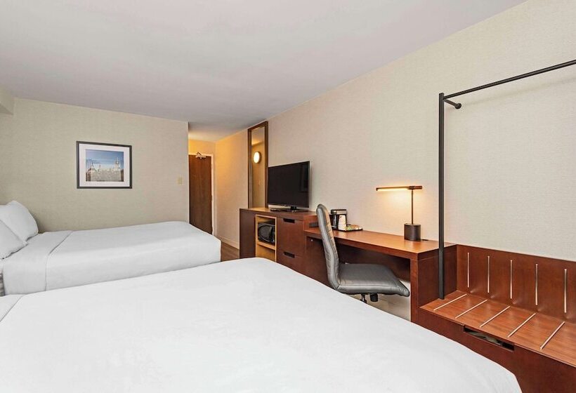 带2个双人床的标准工作室, Comfort Inn