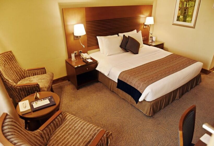 اتاق اجرایی, Golden Tulip Bahrain