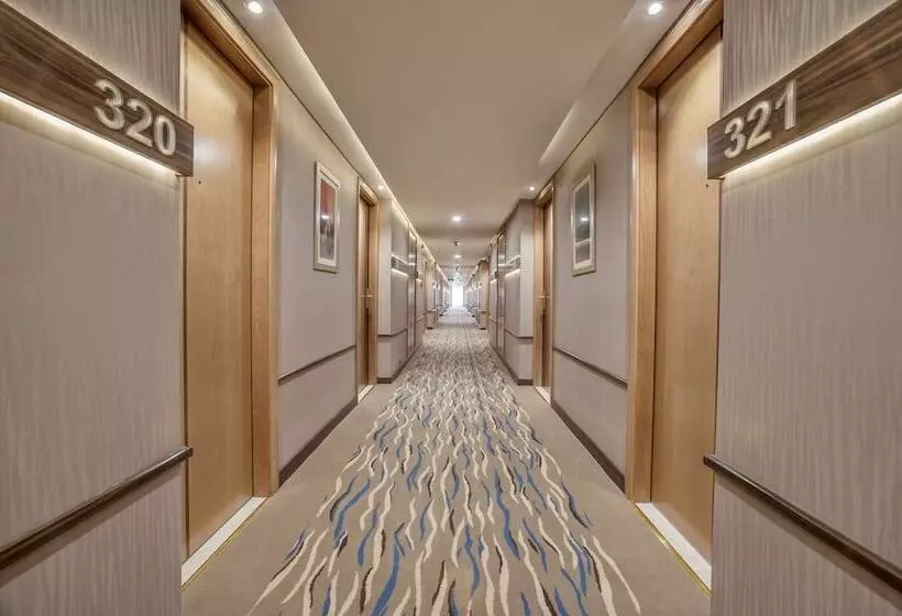 اتاق لوکس, Golden Tulip Bahrain