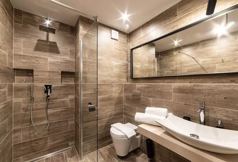 Camera Standard, Interhotel Tatra