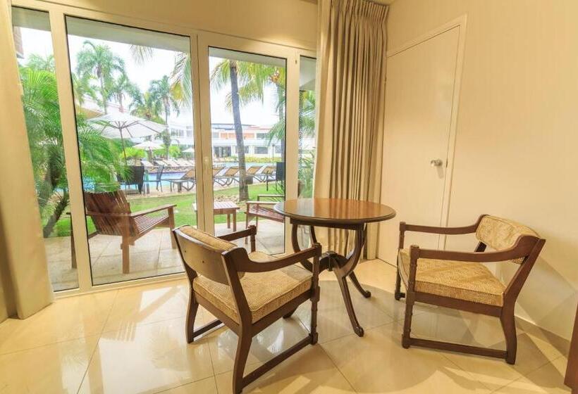 اتاق استاندارد, Los Tajibos, Santa Cruz De La Sierra, A Tribute Portfolio