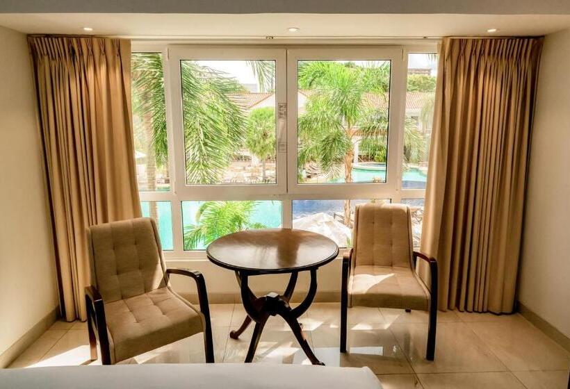 اتاق استاندارد با چشمانداز استخر, Los Tajibos, Santa Cruz De La Sierra, A Tribute Portfolio