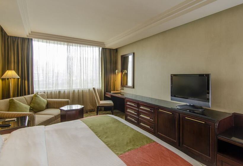 스탠다드 룸 킹사이즈 침대, Pan Pacific Sonargaon Dhaka