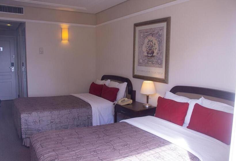 Deluxe Room, Royal Palm Plaza Resort
