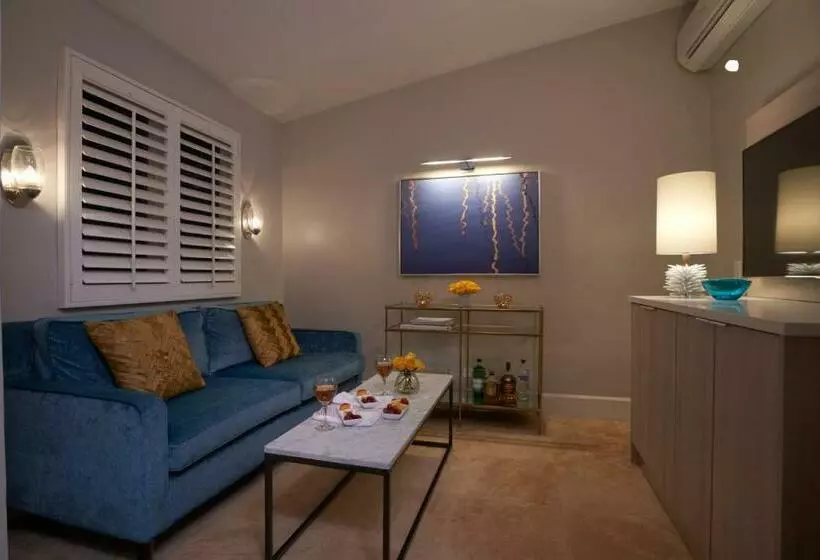 اتاق پرمیوم, Sandals Royal Bahamian All Inclusive   Couples Only