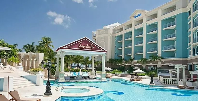 اتاق لوکس با چشم‌انداز دریا, Sandals Royal Bahamian All Inclusive   Couples Only
