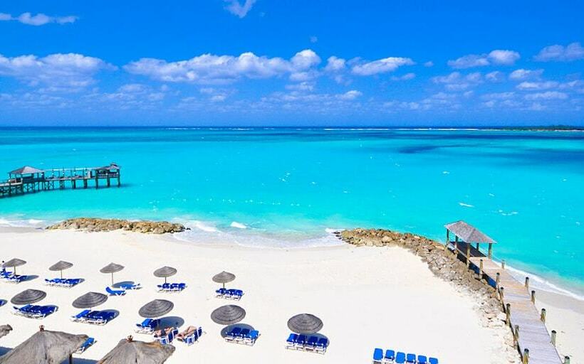 اتاق لوکس با چشم‌انداز دریا, Sandals Royal Bahamian All Inclusive   Couples Only
