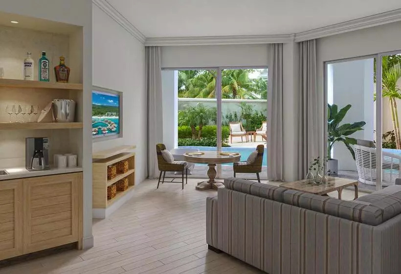 Swim-up suite, Sandals Royal Bahamian All Inclusive Couples Only