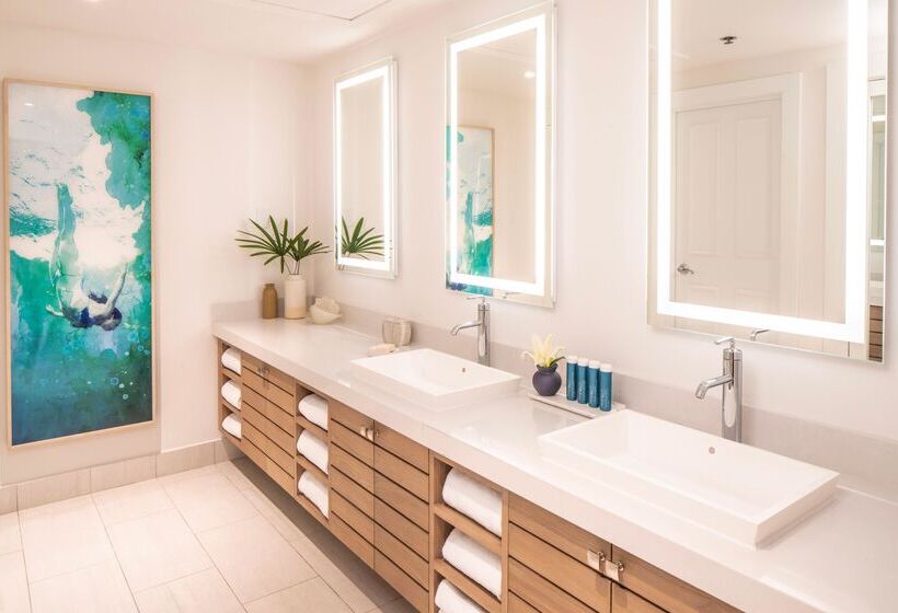 سوییت, Sandals Royal Bahamian All Inclusive   Couples Only