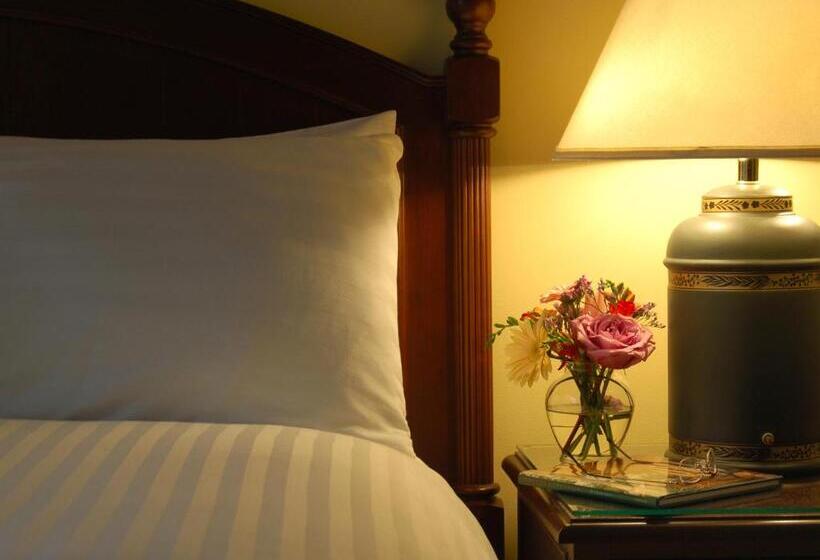 غرفة قياسية, Deerhurst Resort