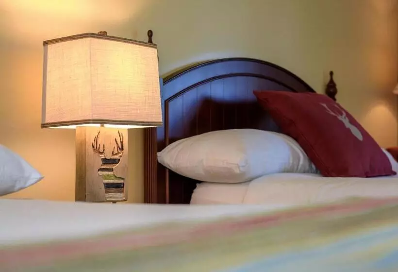 スタンダードルーム, Deerhurst Resort