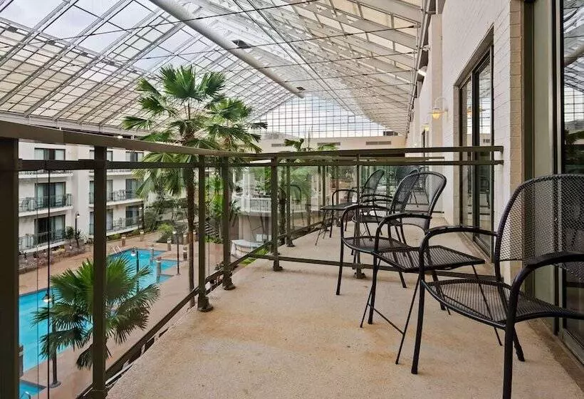 اتاق استاندارد با 2 تخت دوبل, Best Western Plus Lamplighter Inn & Conference Centre