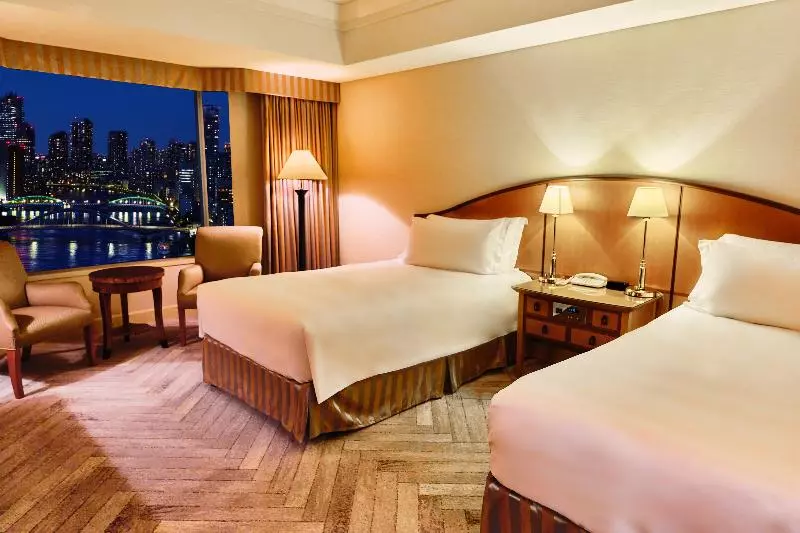 سوییت, Best Western Plus Lamplighter Inn & Conference Centre