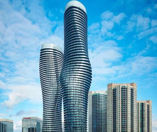 ２ダブルベッドのスタンダードルーム, Delta Hotels By Marriott Toronto Mississauga