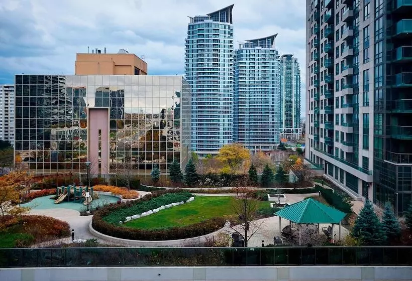 ２ダブルベッドのスタンダードルーム, Delta Hotels By Marriott Toronto Mississauga