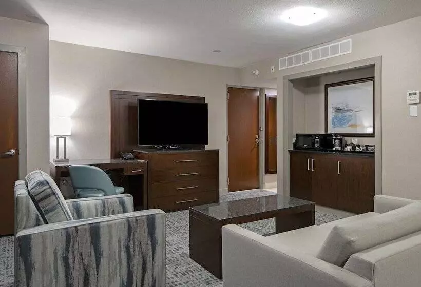 سوییت جونیور, Doubletree By Hilton Hotel Kamloops