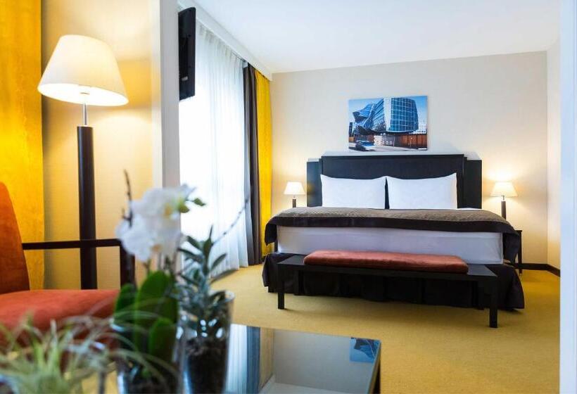 جناح جونيور, Euler Basel