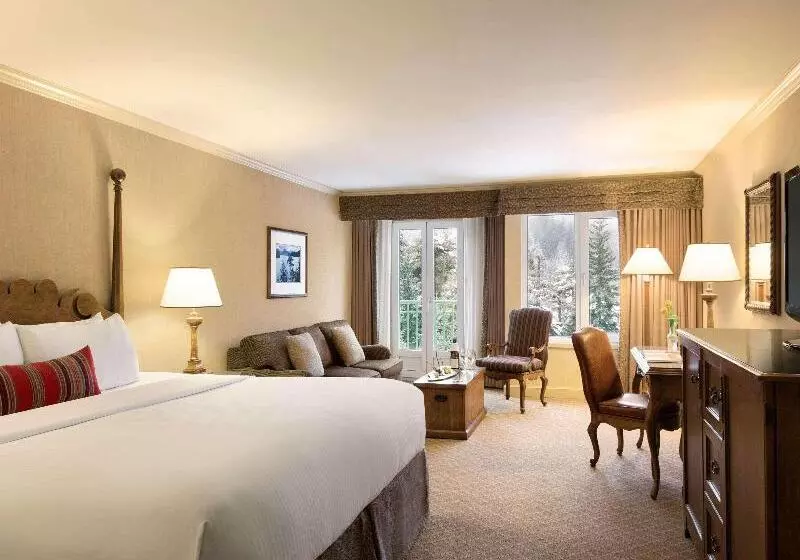 キングサイズベッドのデラックスルーム, Fairmont Chateau Whistler