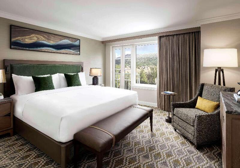اتاق استاندارد با تخت بزرگ, Fairmont Chateau Whistler