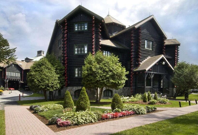 غرفه قياسيه سريرين مزدوجين, Fairmont Le Chateau Montebello
