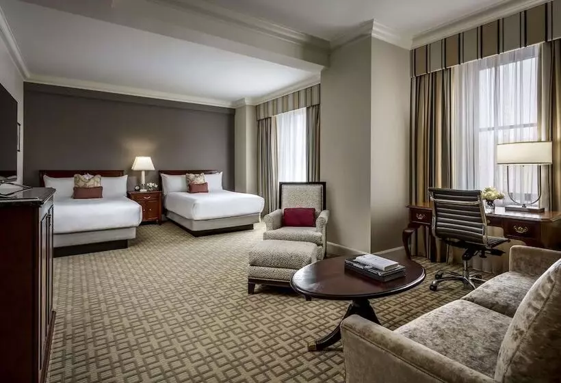 اتاق لوکس, Fairmont Royal York