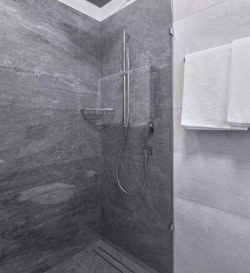 标准间, Garni Elena